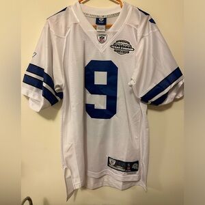 Dallas Cowboys Tony Romo jersey.